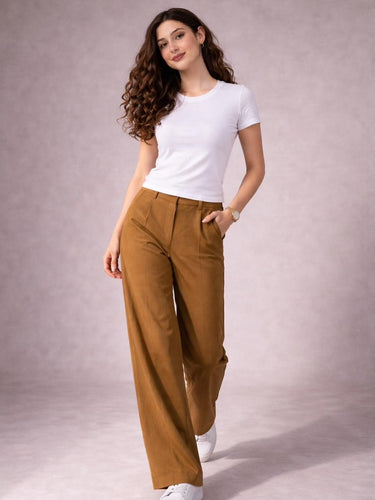 Basic white fitted t-shirt everyday essential for women - Fasciners Pakistan