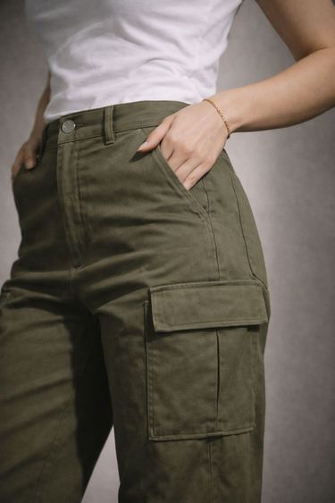Olive Power Cargo